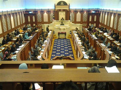 Rumah ppr program perumahan rakyat merupakan program milik penuh kerajaan bagi memberi kemudahan kediaman yang selesa bagi golongan b40 di malaysia. SIDANG DUN PAHANG BINA LEBIH 35,362 BUAH RUMAH PR1MA ...