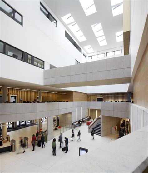 Make And Aww Complete £33m East London University