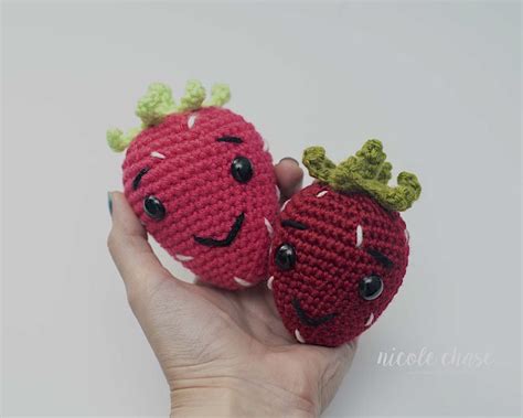 30 Crochet Strawberry Patterns All Free Zamiguz