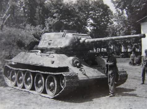 T 3485 Tank In German Wehrmacht Service 2 World War Photos