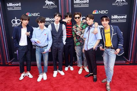 K Pop Band Bts Makes History By Topping Billboard Album Charts New