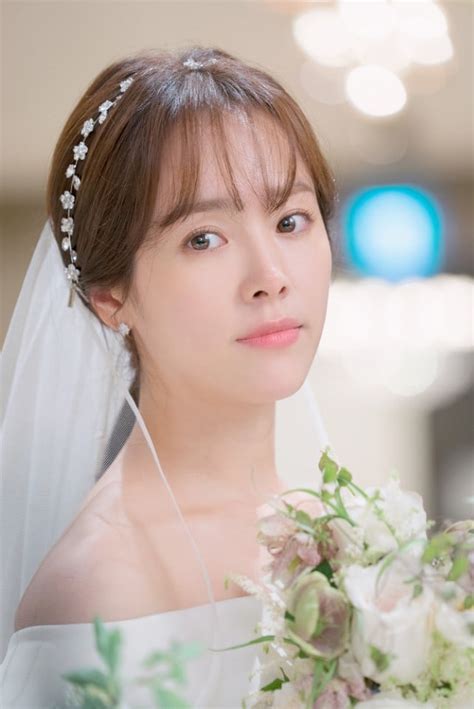 But this is just a rumor that supposedly started on the 11th. "Familiar Wife" Reveals 1st Glimpse Of Han Ji Min And Ji ...