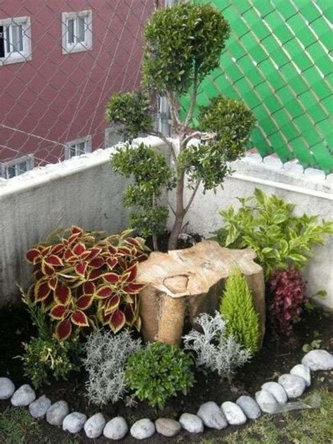 Love your ideas for this corner garden… so pretty! Rock Garden Ideas Landscaping_43 | Small garden landscape ...
