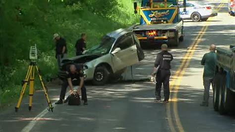2 found dead inside car following accident in Woodbury - ABC7 New York