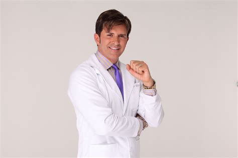 Doutor Robert Rey O Famoso Doctor Hollywood Virá A Boston Em Uma Noite