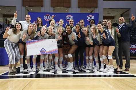 Volleyball Wins Second Straight Socon Tournament Title