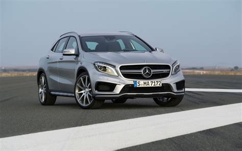2017 Mercedes Benz Gla Gla 250 4matic Price And Specifications The Car
