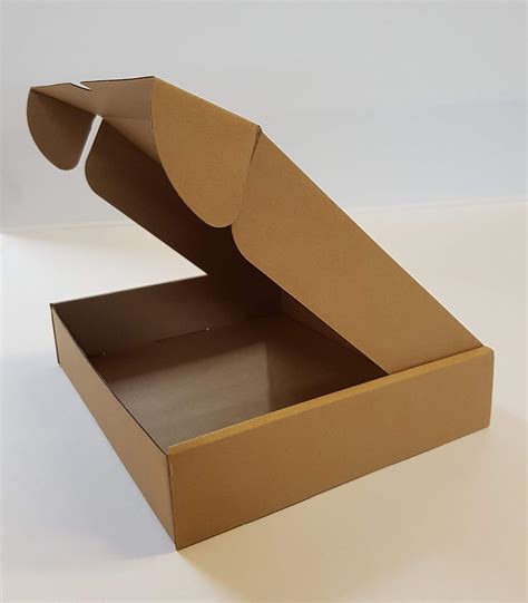 Folding Lid Self Seal Postal Cardboard Boxes 236 X 197 X 47mm Royal