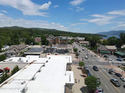 277 Canada Street In Lake George Ny Listed For 149900000 By