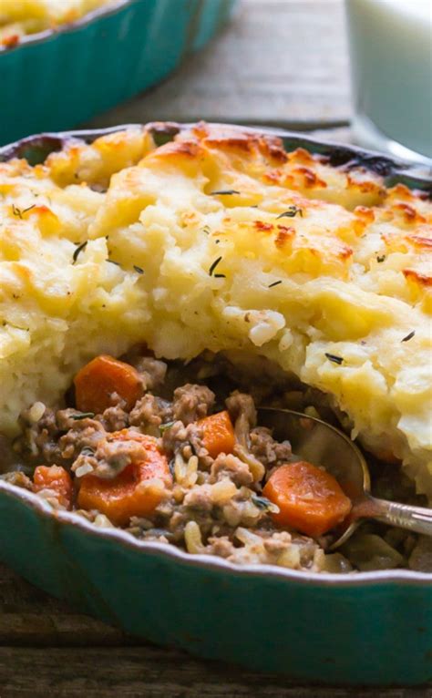 There are so many variations, but generally, they all have a saucy ground minced meat bottom and a layer of potatoes baked up until bubbling and crisp. Easy Gluten Free Shepherds Pie