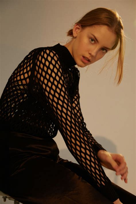 Lola Corfixen Is New At Unique Models