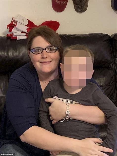 Mom Arrested After Making Up Four Year Old Son S Medical Problems Daily Mail Online