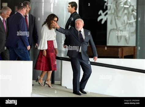 brazil s president luiz inacio lula da silva and first lady rosangela silva arrive to a