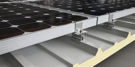 Paneles Fotovoltaicos En Paneles De Techo Industriales