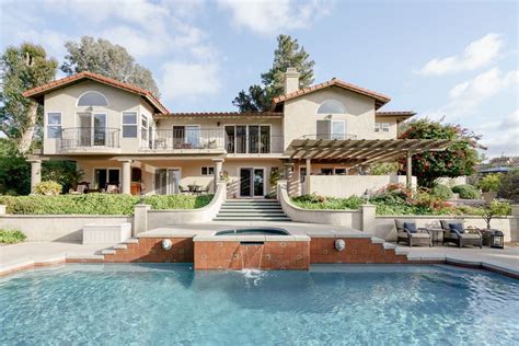 San Diego Luxury Home With Private Pool Has Dvd Player And Hot Tub