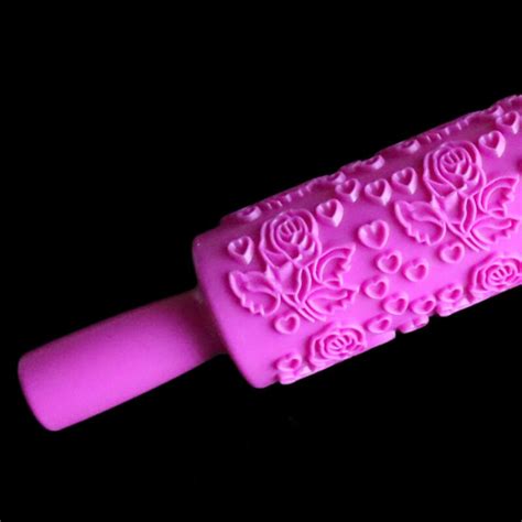 1pcs Rolling Pin Daisy Different Patterns Baking Tools Fondant Embossed
