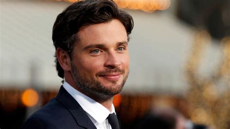 Tom Welling Announces Engagement As Former Co Star Allison Mack Heads