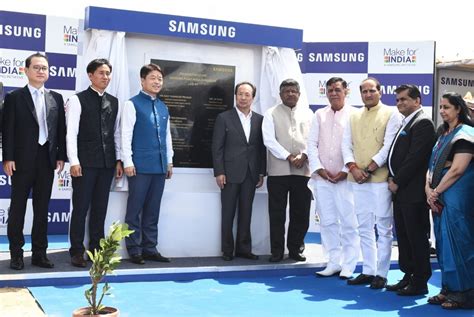Samsung Reaffirms Commitment To India Will Invest Inr 4915 Crore In