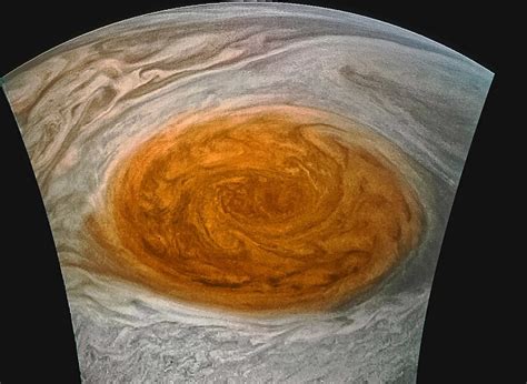 Jupiters Great Red Spot Nasa Releases Stunning Photos Of Astronomical