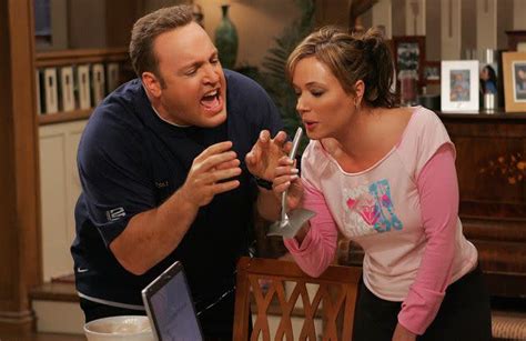 Leah Remini And Kevin James Pay Tribute To The King Of Queens On Show