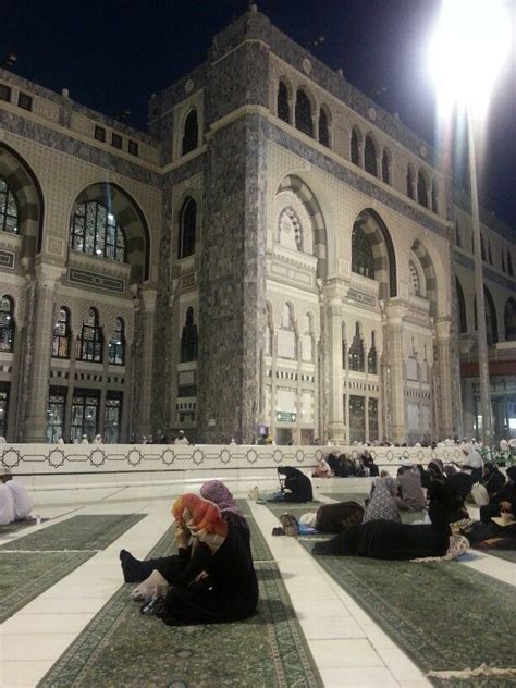 صلاة الصبح، لا فرق بين التسميتن، وهي: صلاة المغرب | Makkah, Landmarks, Travel