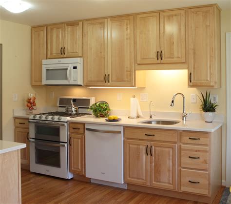 Kitchen With Natural Maple Cabinets Images Home Ideas