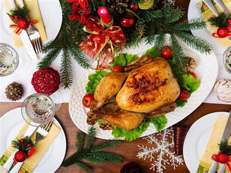Untraditional christmas.eve meals / 10 greatest untraditional new year's eve movies. Most Popular British Christmas Dinner : Why Do We Eat ...