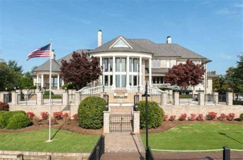 Michael Jordans Home On Lake Norman Nc Mansions Celebrity Houses
