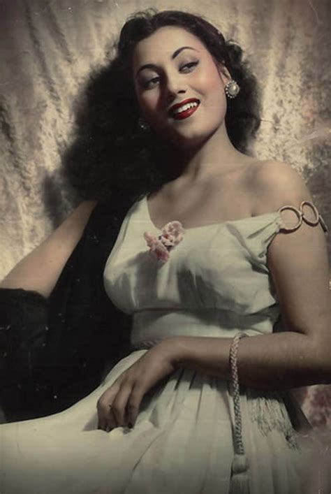 Actress: Actress Madhubala hot