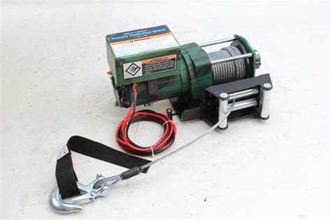 3000 Lb Remote Controlled Winch 95912 Property Room