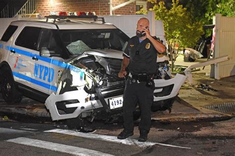 Nypd 4 Cops Injured After 2 Police Vehicles Collide In Brooklyn