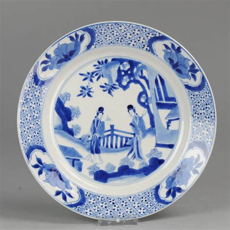 antique 18th century chinese porcelain kangxi plate lovely chinese porcelain plate of very hi