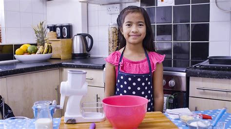 We find out where these dishes and ingredients come from along the way. BBC iPlayer - My World Kitchen - Series 1: 13. Reeses ...