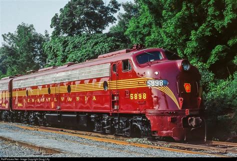 Prr 5898 Pennsylvania Railroad Emd E8a At Temple Pennsylvania By