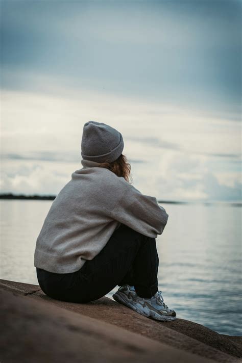 Sitting Alone Pictures Hd Download Free Images On Unsplash