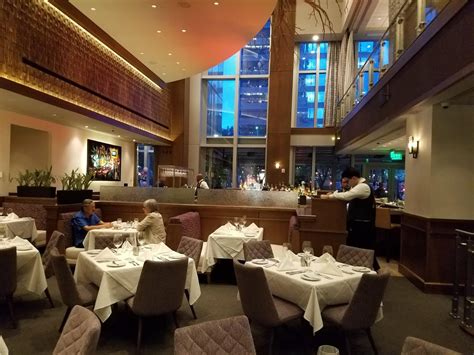 Flemings Prime Steakhouse And Wine Bar Miami Florida 33131 Top