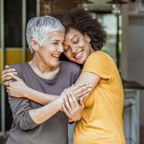 9 Creative And Stress Free Ways To Bond With Your Mother In Law