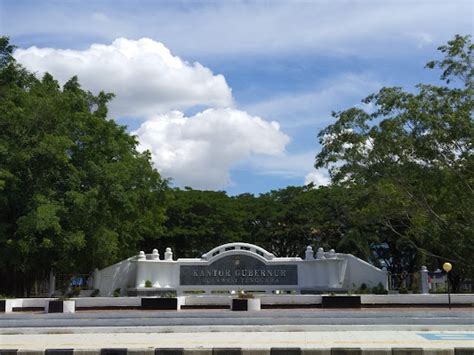 Kantor Gubernur Sulawesi Tenggara Info Jam Buka Alamat Dan Ulasan