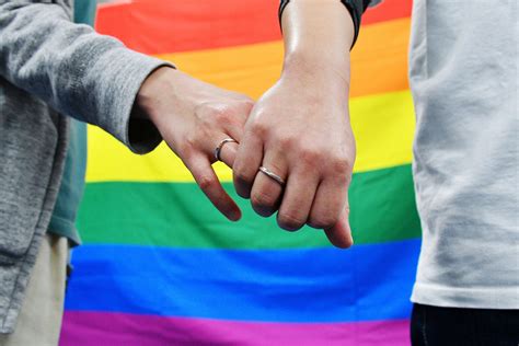 Same Sex Couples Can Now Get Partnership Certificates In Tokyo Rodina News