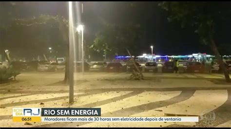 Moradores Do Rio Ficam Mais De 30h Sem Energia Bom Dia Rio G1