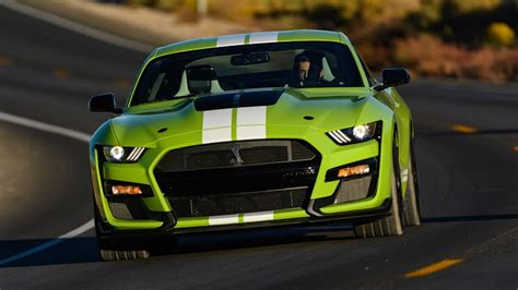 No mention of tyres used? Ford claims 2020 Mustang Shelby GT500 does 0-60 mph in 3.3 ...