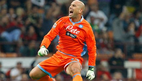 He wanted to embark on this adventure even though he knows that, in manuel neuer, he has a keeper in front of him who, if nothing changes, will always remain the number one. reina arrived at merseyside in 2005, spending eight seasons at. Napoli Sign Goalkeeper Reina from Bayern Munich - en.tempo.co