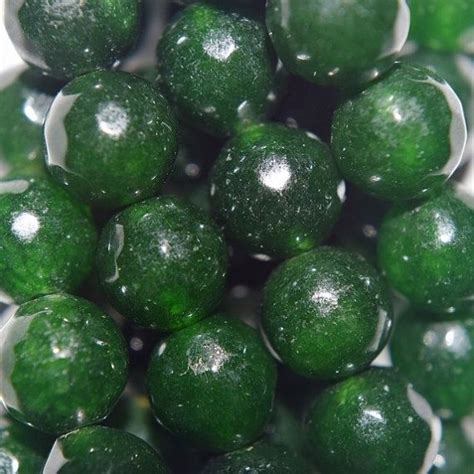 8 Mm Faceted Emerald Green Quartz Round 8 Mm Colored