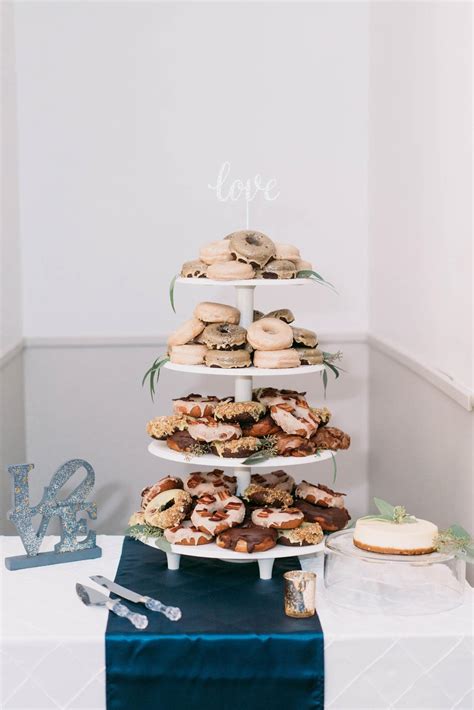 Creative Ways To Display Donuts At Your Wedding