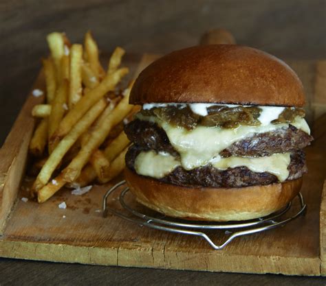 How To Make The Black Iron Burger — Recipe Schweid And Sons The Very