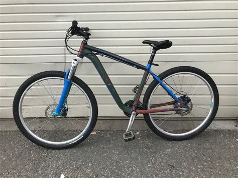 MULTI-COLOUR MOUNTAIN BIKE (UNKNOWN MAKE) - Able Auctions