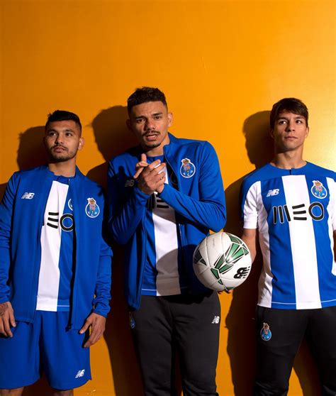 Last and next matches, top scores, best players, under/over stats, handicap etc. FC Porto thuisshirt 2019-2020 - Voetbalshirts.com