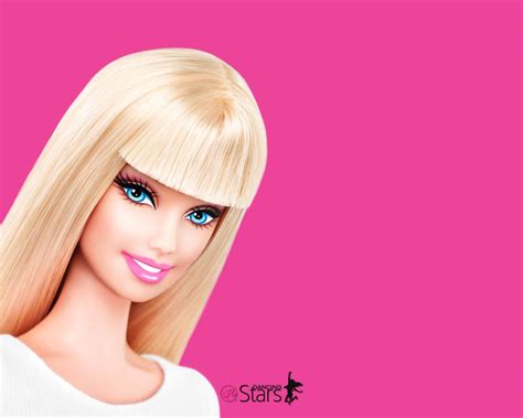 Download Barbie Is Rocking A Chic Blonde Look Wallpaper