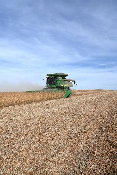Corn And Soybean Harvest Accelerate In Past Week Successful Farming