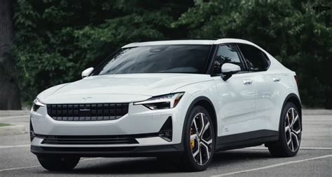 Scandinavian craftsmanship and smart technology. Is The All-Electric Polestar 2 The First EV That Seriously Gives Tesla A Run For Its Money ...